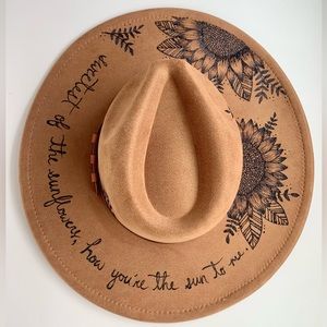 Zach Bryan Sun to Me woodburned felt wide brim hat with sunflowers